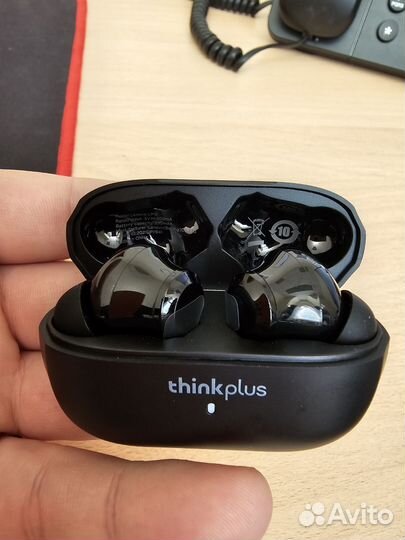 Беспроводные наушники lenovo