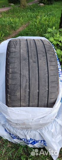 Yokohama Advan Sport V107 315/30 R22 107Y