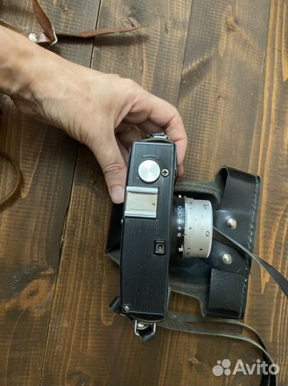 Плёночный фотоаппарат фед 5 и ломо