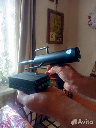 Акамуляторный сканер(металлоискатель)