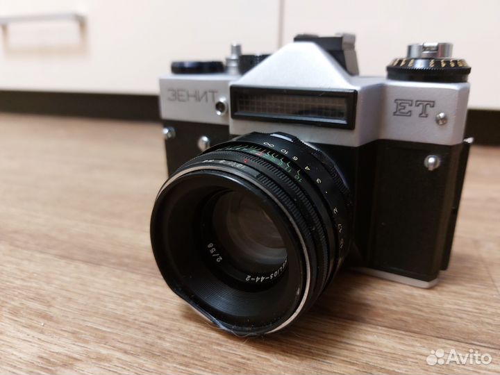 Плёночный фотоаппарат Zenit ET