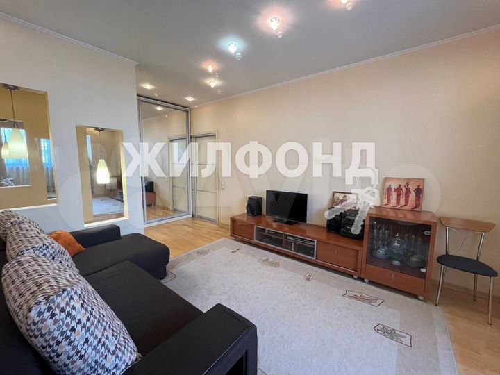 3-к. квартира, 70 м², 4/9 эт.