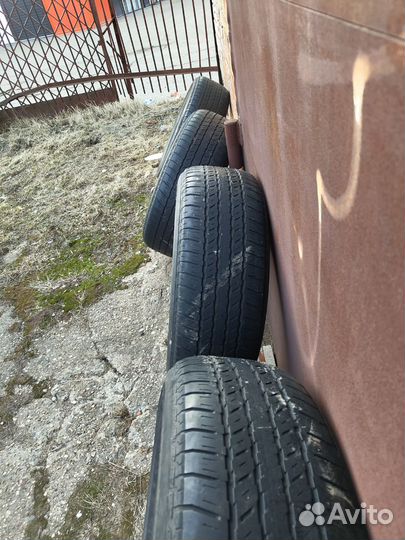 Bridgestone Dueler 684 265/60 R18