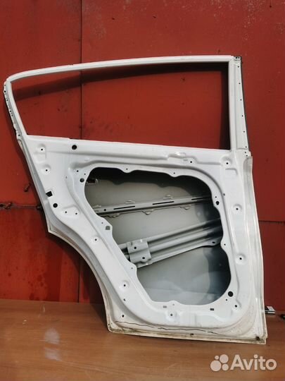 Дверь задняя левая kia sportage