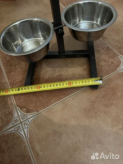 Подставка для кормления собак