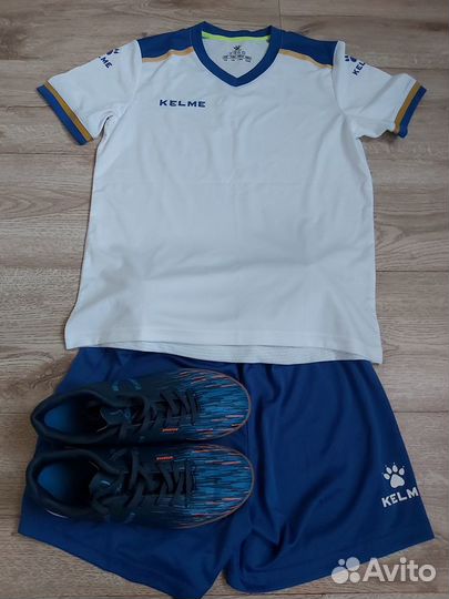 Продам футбольную форму