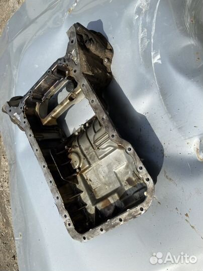 Поддон масляный Mercedes M272 w211