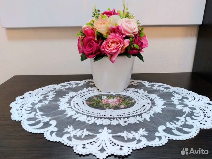 Салфетка ажурная белая