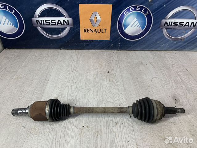 Привод подвески колеса Nissan almera G15 Лев