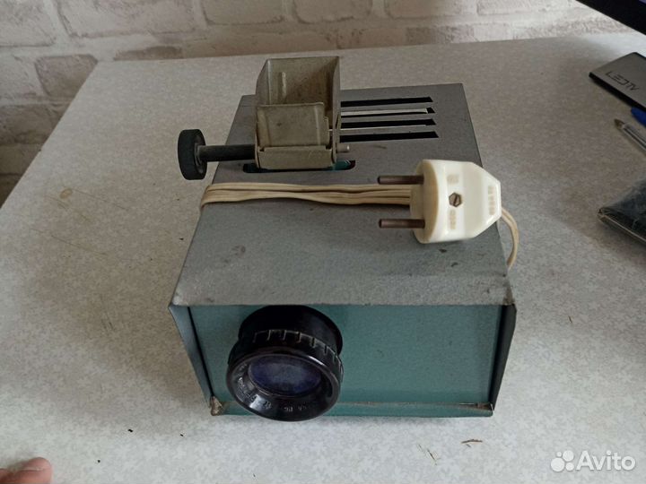 Фильмоскоп Диапроектор