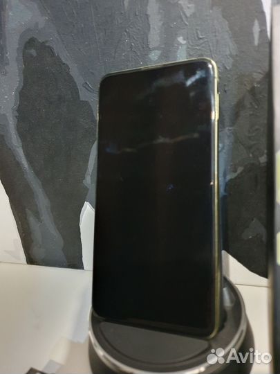 Samsung Galaxy S10e (Snapdragon 855), 6/128 ГБ