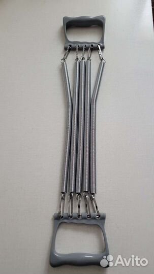 Эспандер грудной