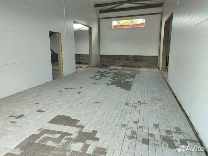 Укладка тротуарной плитки, брусчатки