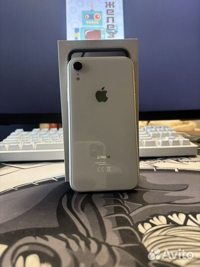 iPhone Xr, 64 ГБ
