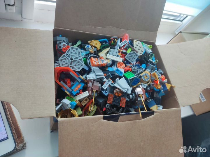 Lego Оригинал коробкой с человеками