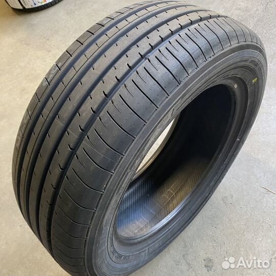 Yokohama BluEarth-XT AE61 225/55 R18 V