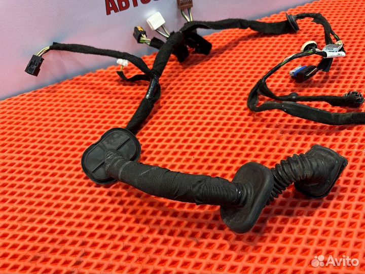 Проводка передней левой двери Рено Каптюр Kaptur