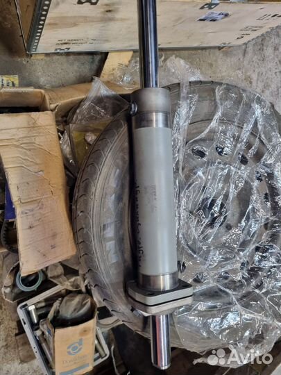 Рулевой цилиндр