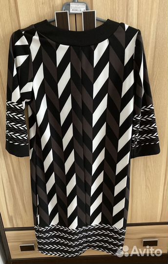 Платье женское 48