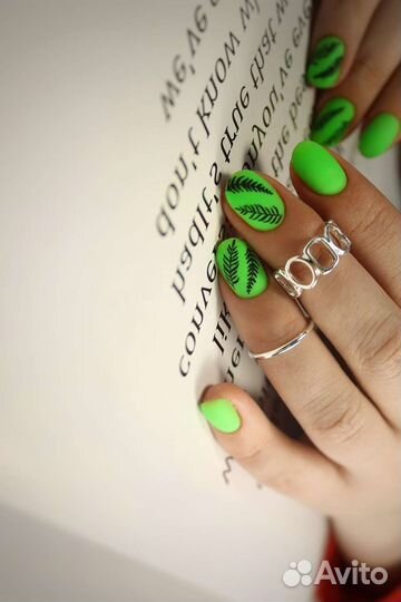 Комбинированный маникюр