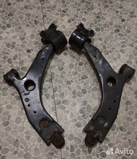 Рычаги передние в сборе Ford Focus 2, 3