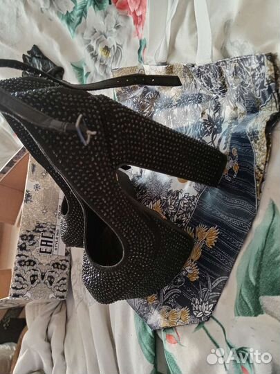 Босоножки женские 36 размер новые