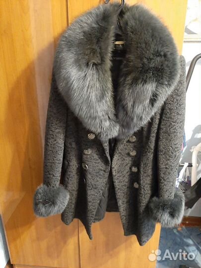 Пальто женское