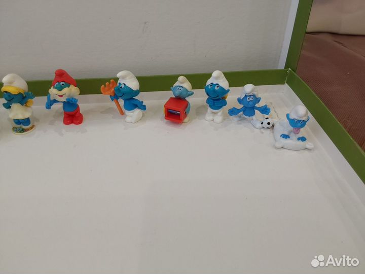 Киндер сюрприз Смурфики гномы игрушки