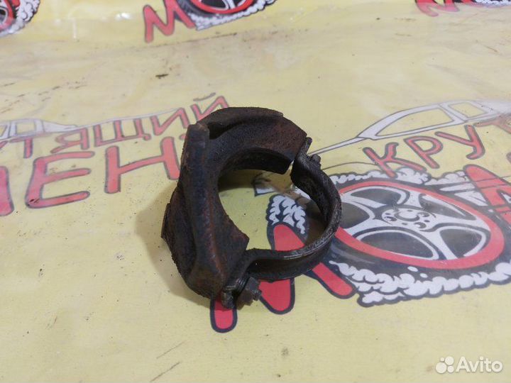 Кронштейн привода Ford Focus 1 I седан 1.8 2002