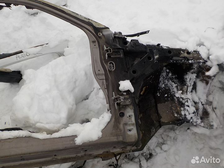 Боковина кузова suzuki grand vitara