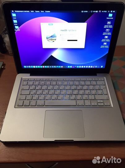 Apple MacBook pro 13 middle 2010