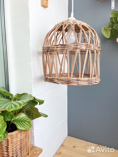 Плетенный абажур(светильник)