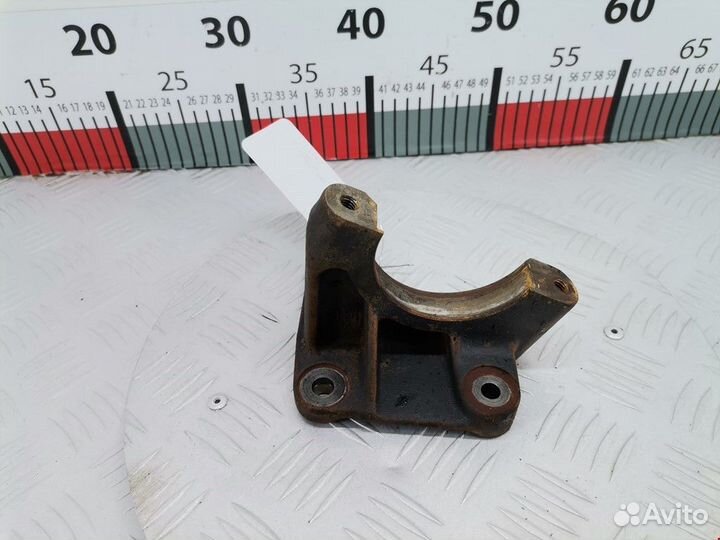 Кронштейн полуоси Volvo S60 2002 9143465