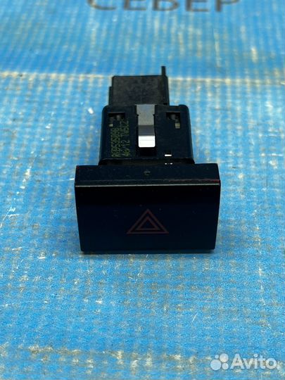 Кнопка аварийки VW Polo 5 cfna 2009-2020