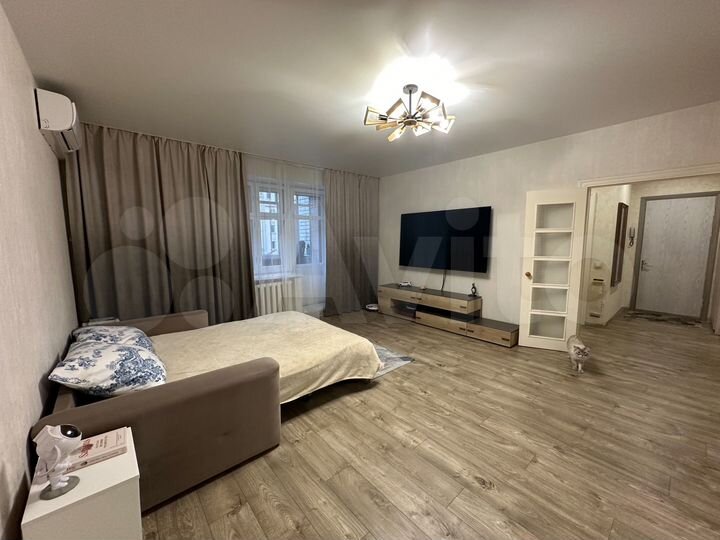 1-к. квартира, 43,6 м², 2/6 эт.