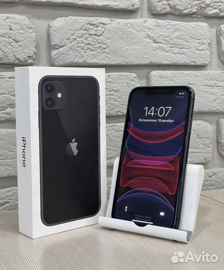 iPhone 11, 64 ГБ