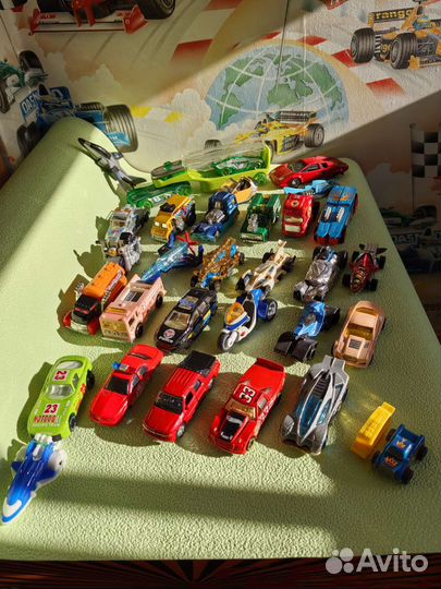 Hot wheels машинки