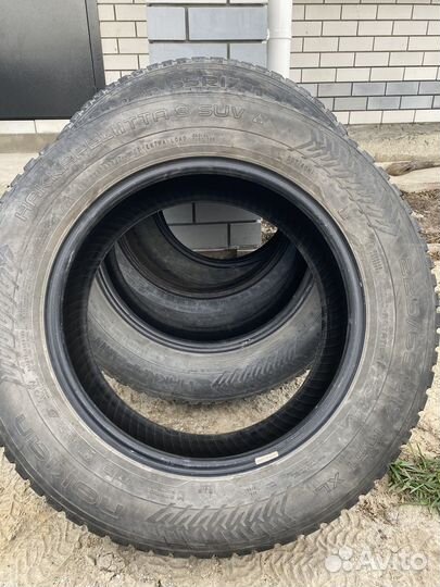 Nokian Tyres Hakkapeliitta 8 225/65 R17