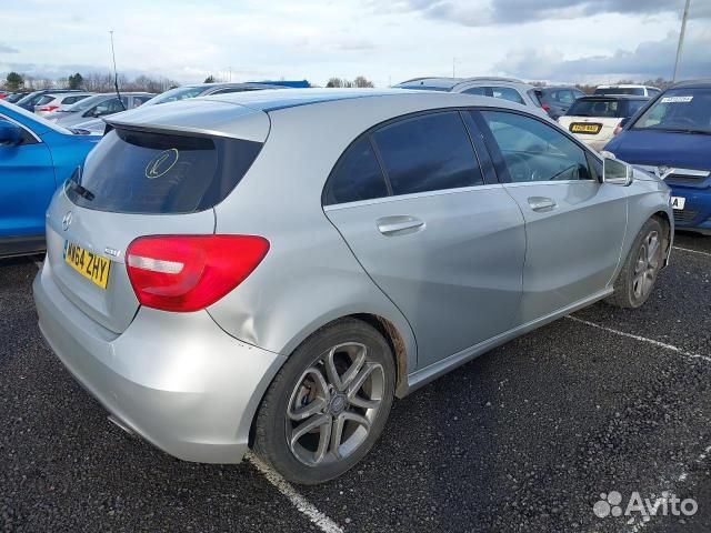Блок предохранителей citroen C4 picasso 2