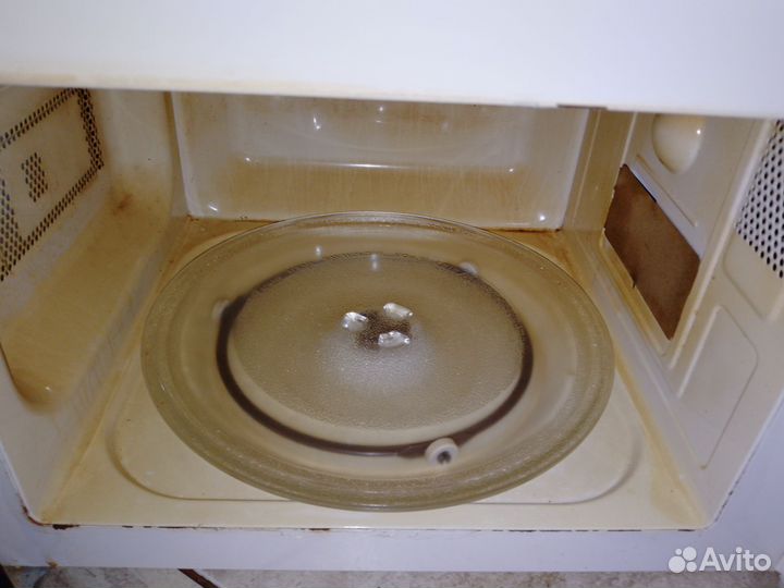 Микроволновая печь scarlett