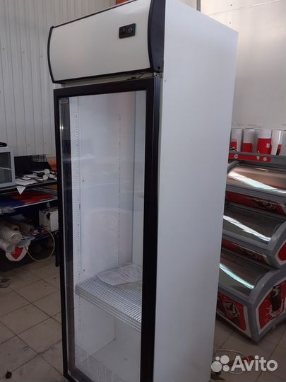 Холодильный шкаф б/у