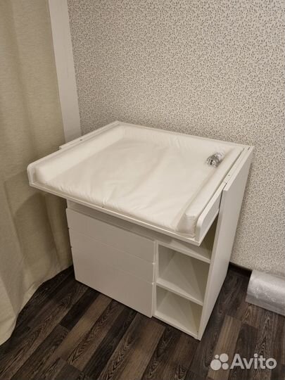 Пеленальный стол смостад (Икея), 90x79x100 см