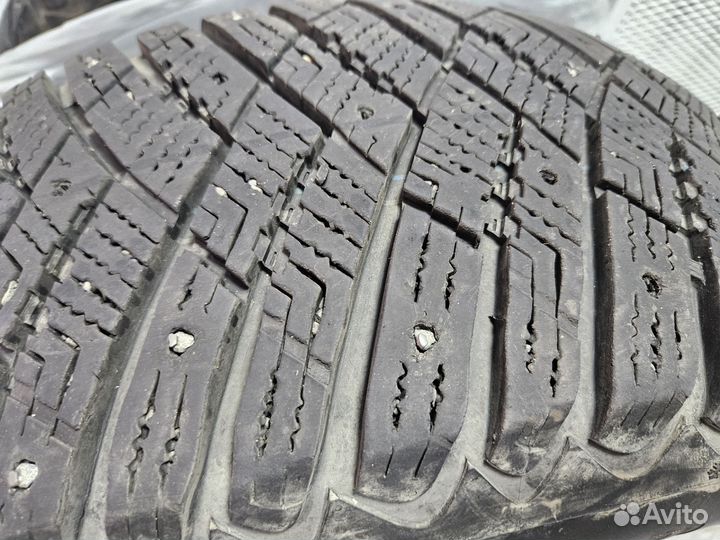 Goodyear UltraGrip Ice Arctic SUV 235/65 R17 108T