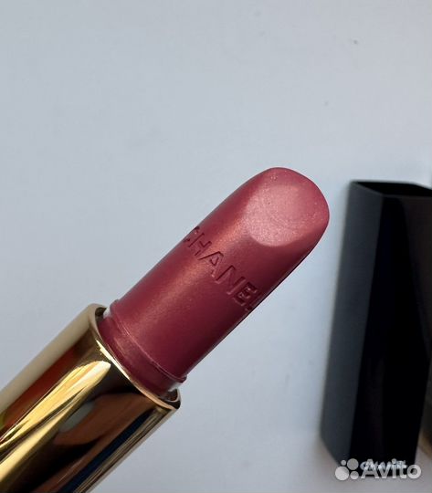 Chanel помада 40 prodigious