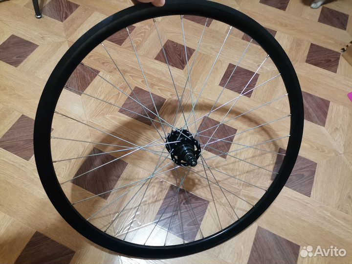 Заднее колесо 700c на твой фикс