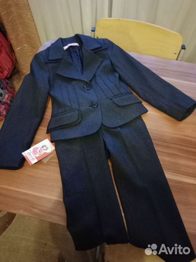Новый школьный костюм для девочки 116-122