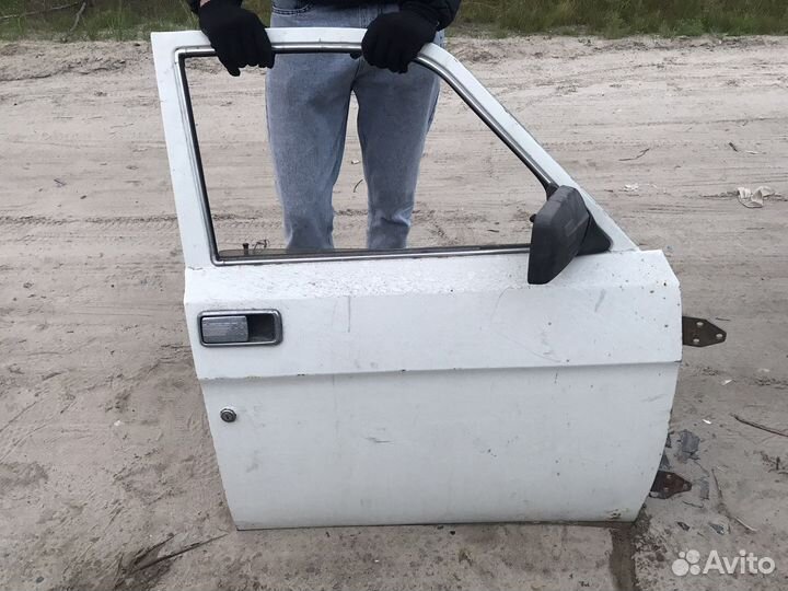 Двери газ 31029