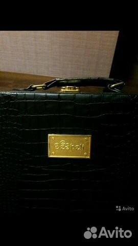 Чемодан Дешели без косметики