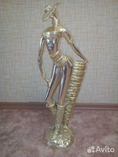 Ваза-скульптура