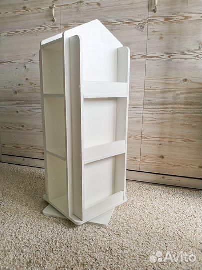 Полка поворотная для книг Монтессори